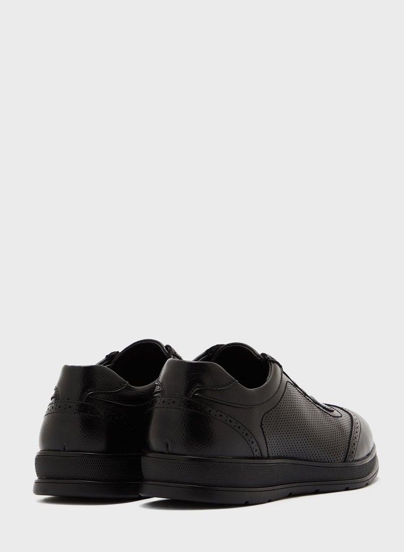Robert Wood By Namshi - Casual Wing Cap Slip Ons Black - Image 1