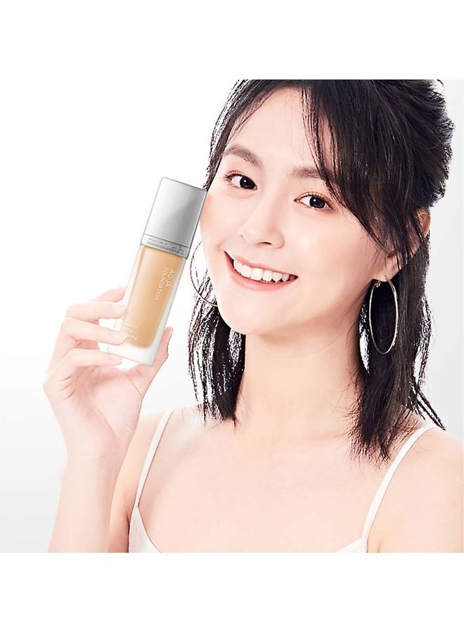 MINILAB Moisturizing Liquid Foundation Beige  - Image 2