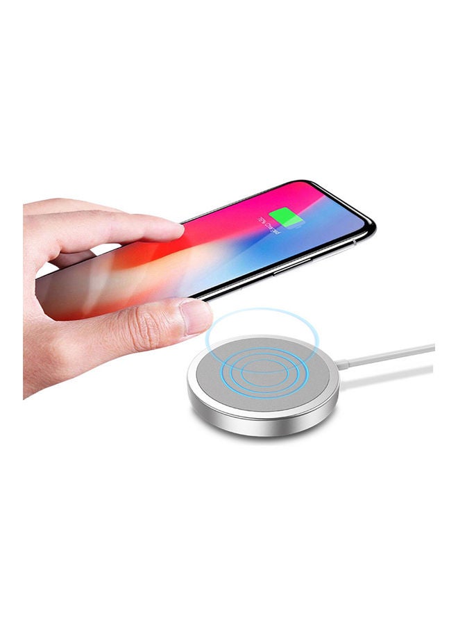 Generic - 15W Fast Magnetic Wireless Charger Compatible with iPhone 12/12 Pro Max/Mini/AirPods Pro White - Image 1