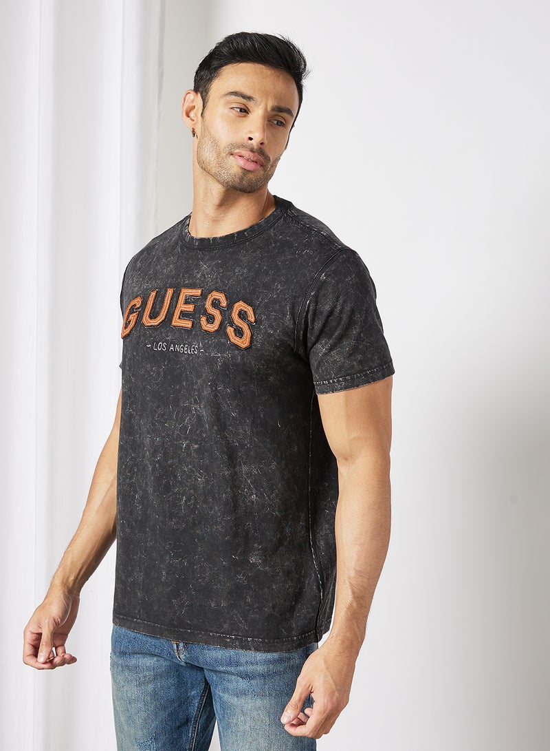 GUESS - College Logo T-Shirt Black - Image 1