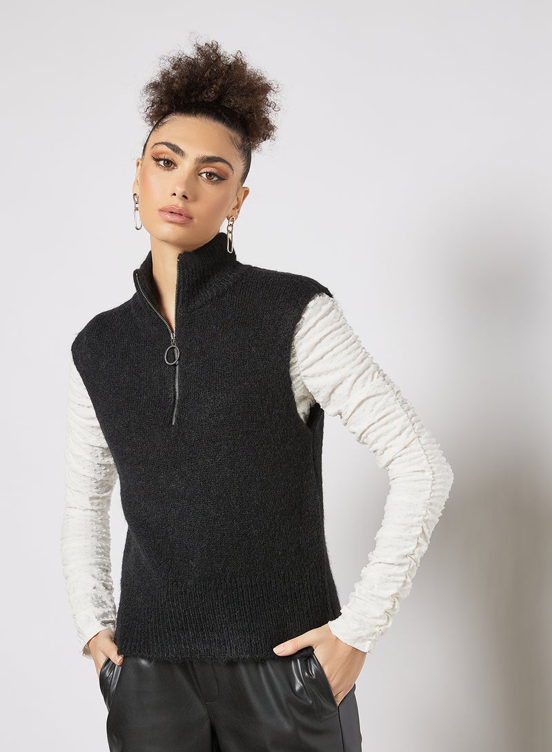 NOISY MAY - Zip-Up Neckline Vest Black - Image 1