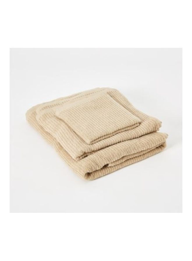 3-Piece Ribbed Cotton Towel Set Includes 1xBath Towel 130x70 cm, 1xHand Towel 90x50 cm, 1xGuest Towel 50x30 cm Beige  - Image 3