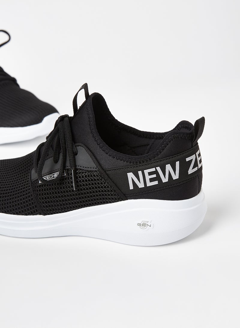 SKECHERS - GoRun Fast Valor Running Shoes Black - Image 1