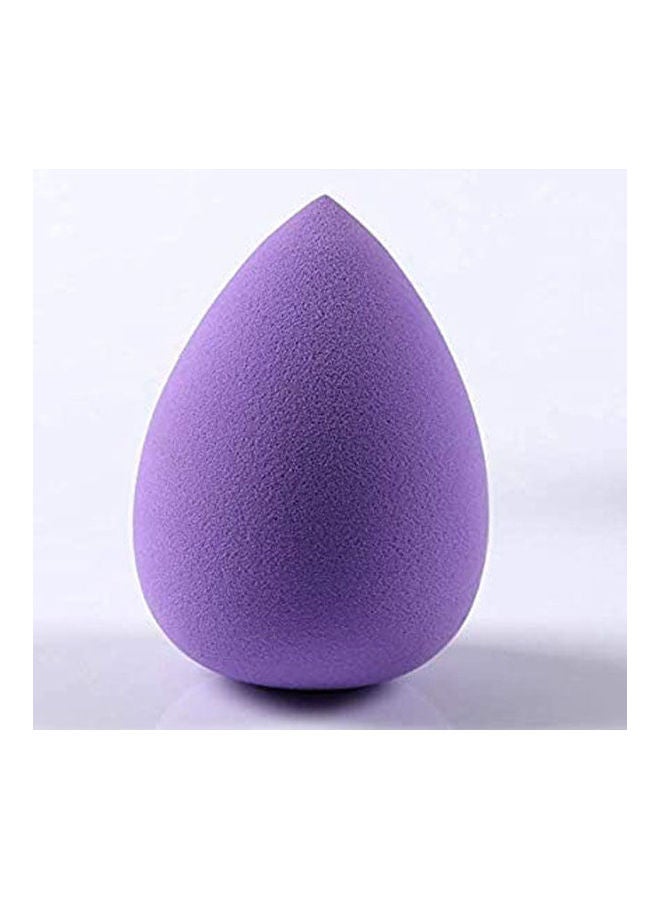 إسفنجة مزج المكياج . بلون أرجواني