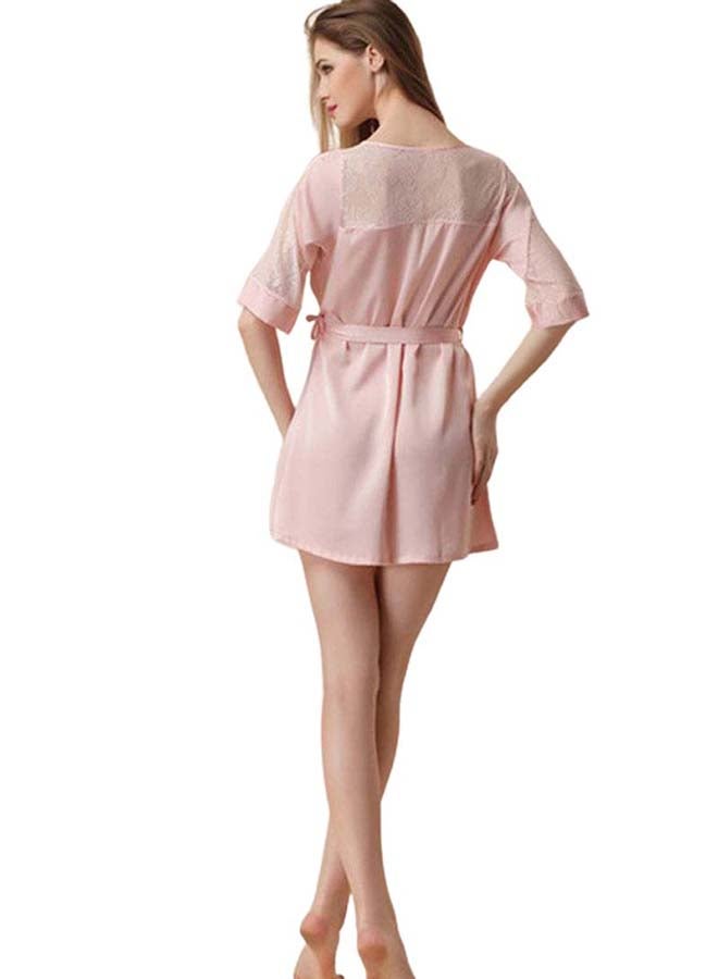 جوي شيك قميص نوم بفتحة رقبة تظهر الصدر وردي - Image 2