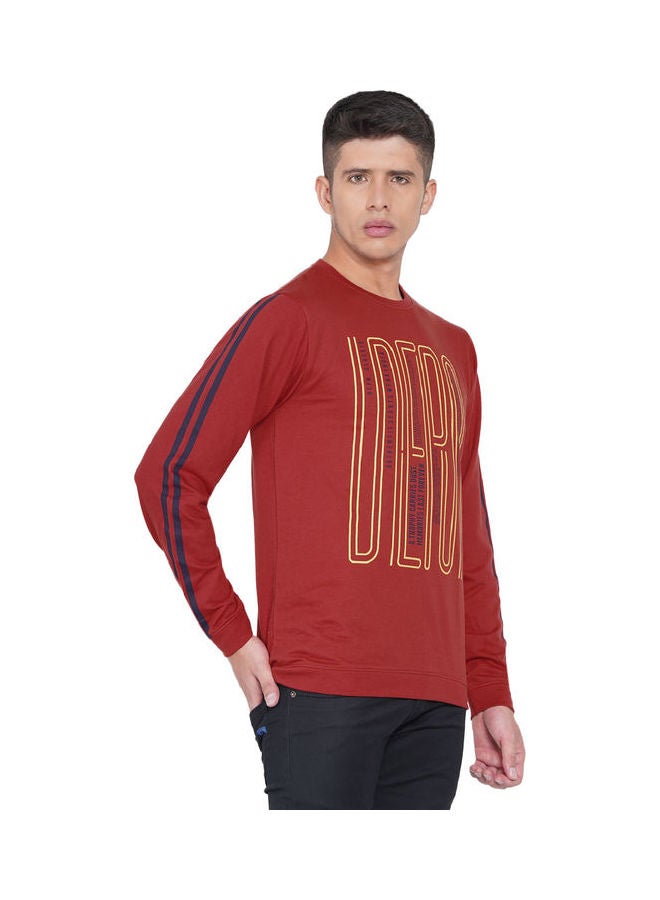 لورين سميث كنزة فضفاضة جرافيك خمري - Image 3