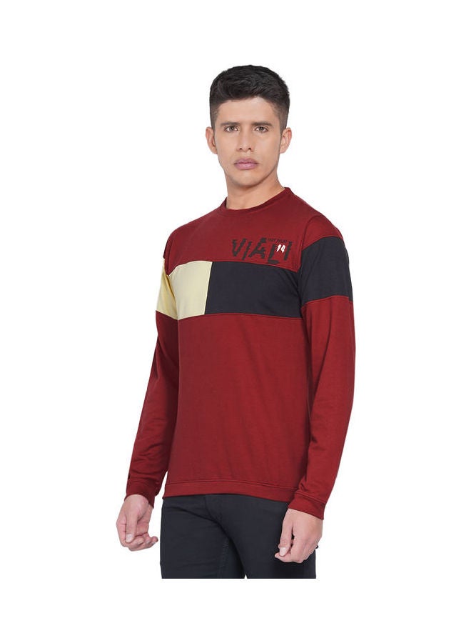 لورين سميث كنزة فضفاضة جرافيك مارون/ أوف وايت/ أسود - Image 4