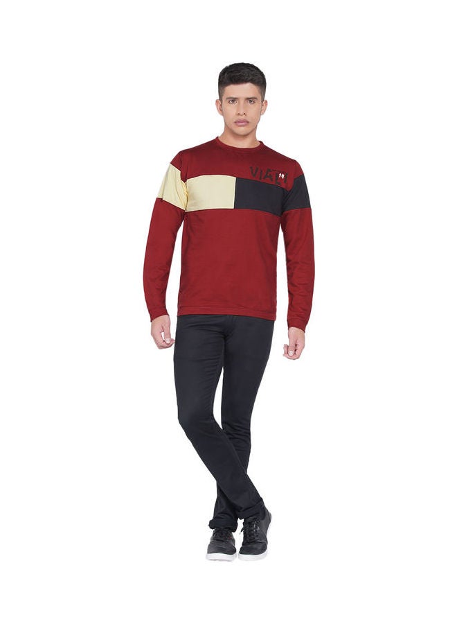 لورين سميث كنزة فضفاضة جرافيك مارون/ أوف وايت/ أسود - Image 5