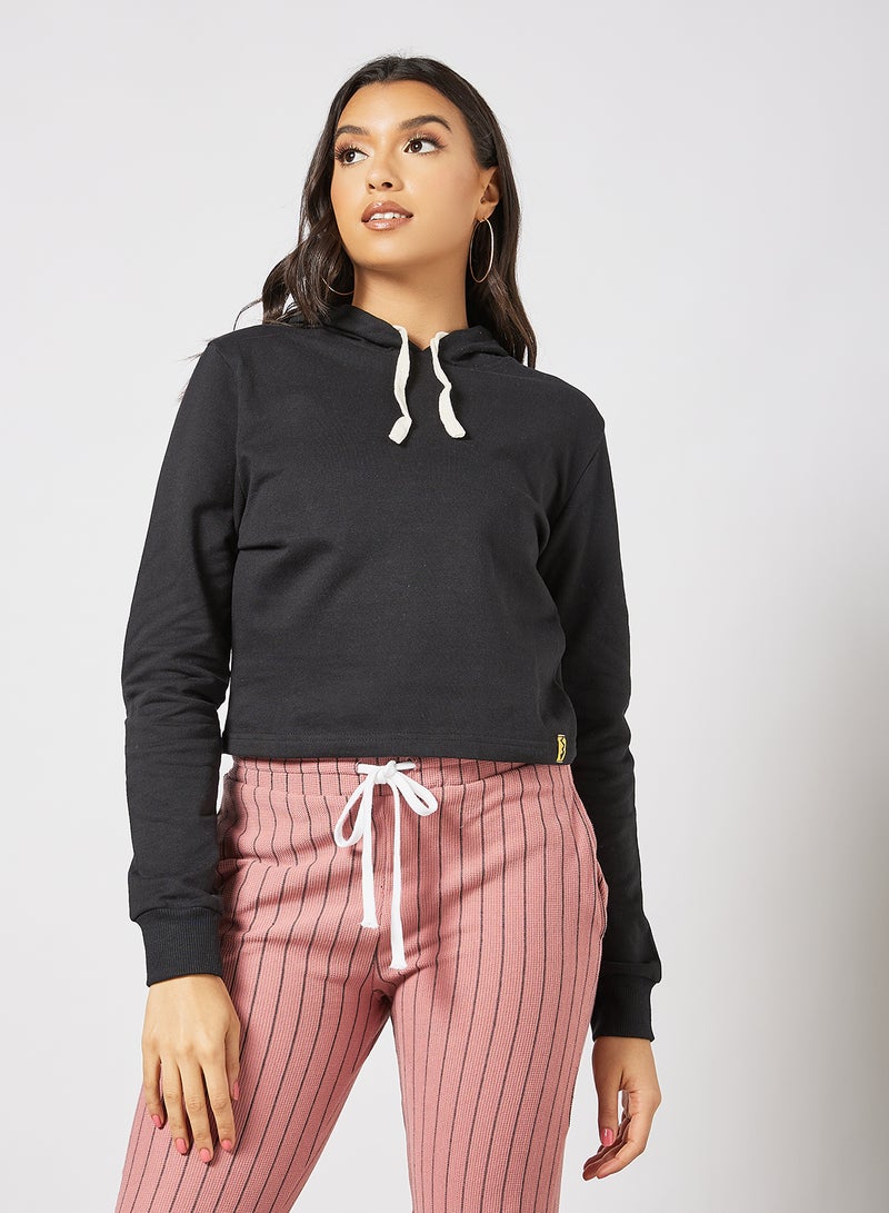 Campus Sutra - Solid Pattern Drawstring Neck Hoodie Black - Image 1