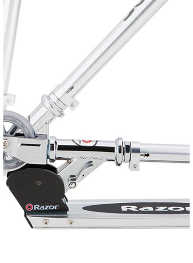 Razor A125 GS Kick Scooter  - Image 4