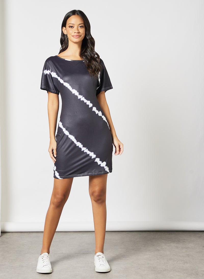 Aila Casual Short Sleeve Mini Knit Dress Black Print  - Image 3