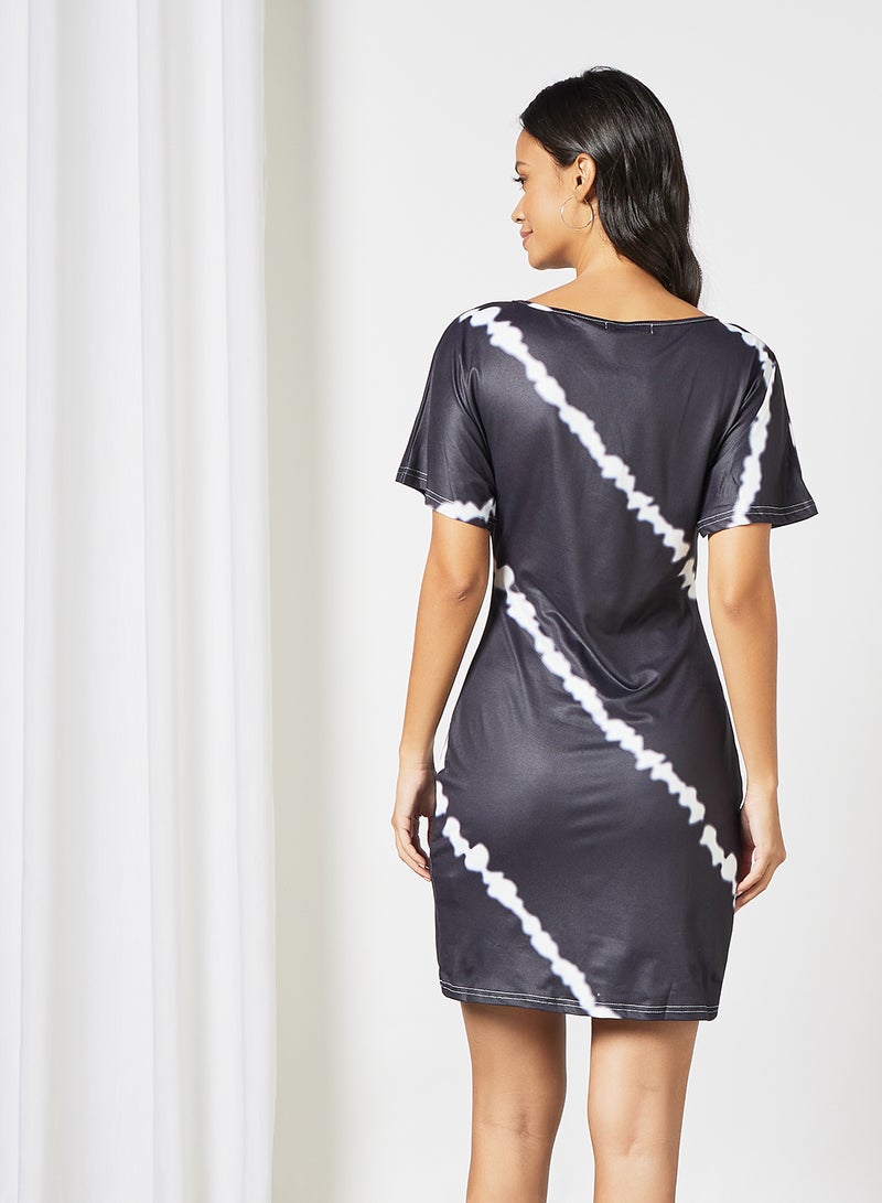 Aila Casual Short Sleeve Mini Knit Dress Black Print  - Image 2