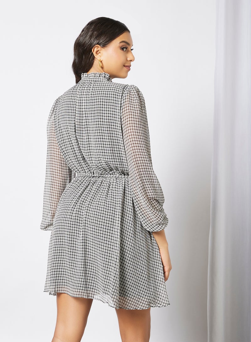forever new - Samantha Micro Check Skater Dress Black - Image 1