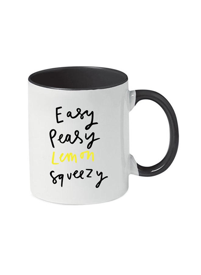 إم إي سي مج مطبوع عليه عبارة "Easy Peasy Lemon Squeezy" أسود/ أبيض
