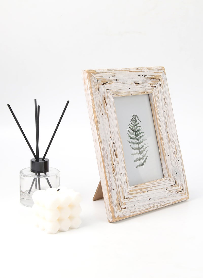 Switch - Tabletop Photo Frames With Natural/White outer frame size: L18xH23xT1.8cm for photo size: 4x6inch - Image 1