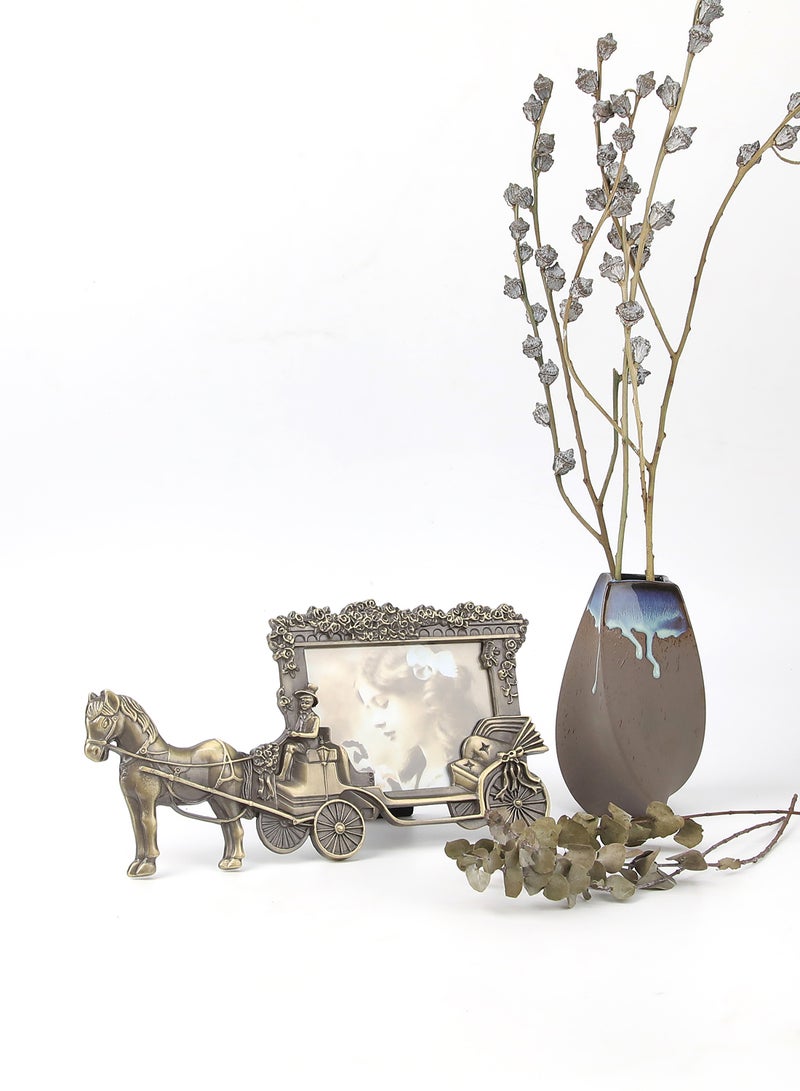 ebb & flow - Tabletop Photo Frames With Outer Frame Antique Gold outer frame size: L26xH13xT2cm for photo size: 3x5inch - Image 1