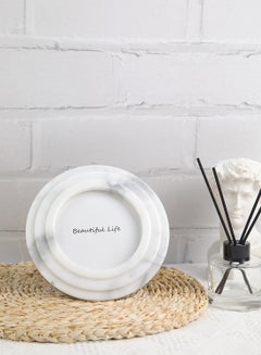 Tabletop Photo Frames With Outer Frame White outer frame size: Dia16.5 cm for photo size: Dia 20 x20 cmcm