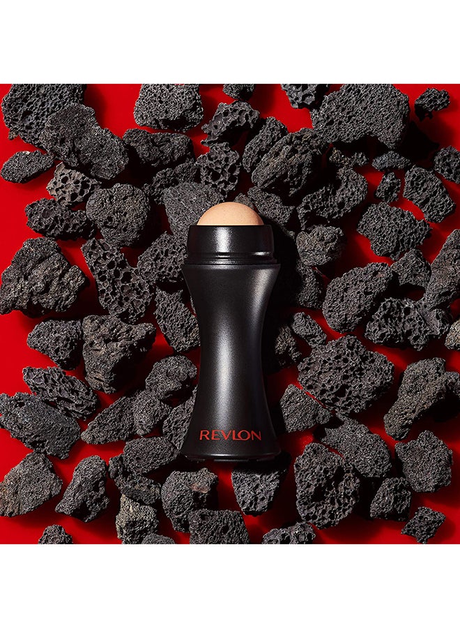 Revlon - Oil-Absorbing Volcanic Roller Black 50grams - Image 1