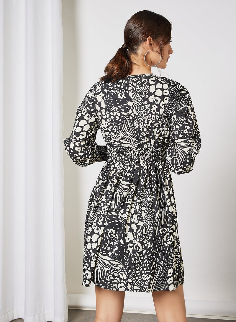 VERO MODA - Printed Mini Dress Black - Image 1