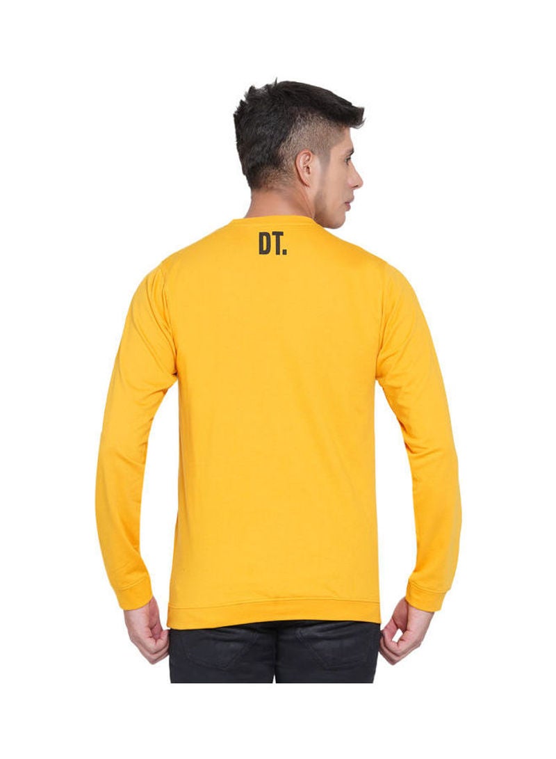 لورين سميث سويت شيرت كاجوال بفتحةِ رقبة مستديرة أصفر - Image 2