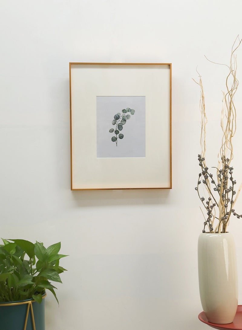 Switch - Wall Frames With Outer Frame Matte Gold outer frame size: L47xH62xT3.5cm for photo size: 12x18inch - Image 1