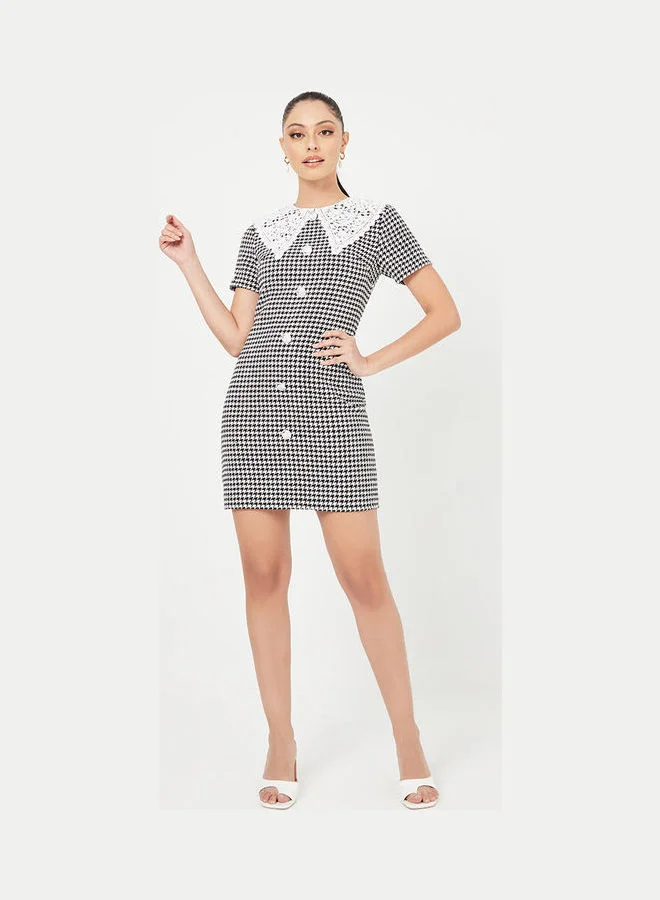 Closet By Styli Short Sleeves Houndstooth Pattern Woven Mini Dress Black/White