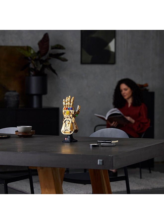 LEGO - 6332679 Marvel Infinity Gauntlet Collectible Building Kit; Thanos Right Hand Gauntlet Model With Infinity Stones; As Featured In Marvel Studios’ Avengers: Infinity War And Avengers: Endgame Movies (590 Pieces) 76191 590 18+ years - Image 1