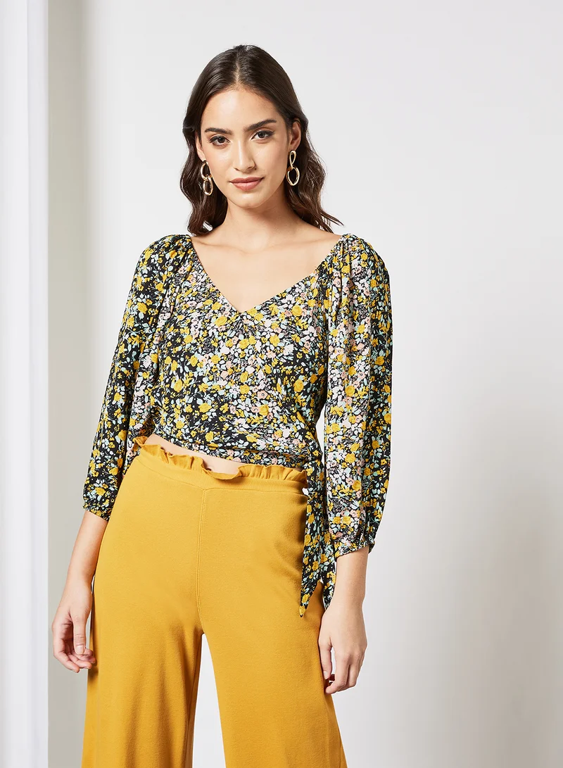 BCBGeneration Floral Print Crop Top