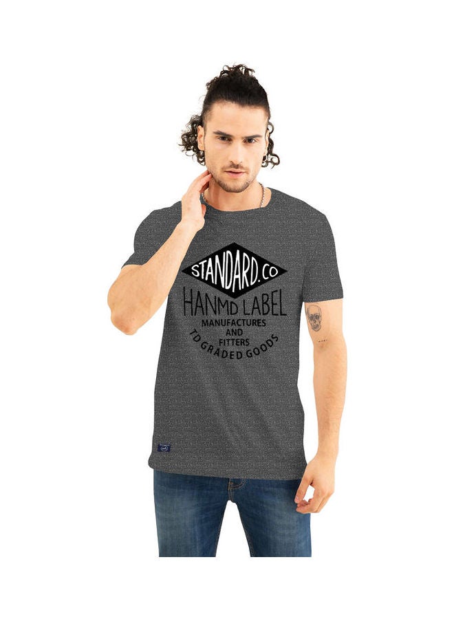 كولور هانت تيشيرت بفتحة رقبة مستديرة ومزين بطبعات عصرية رمادي - Image 1