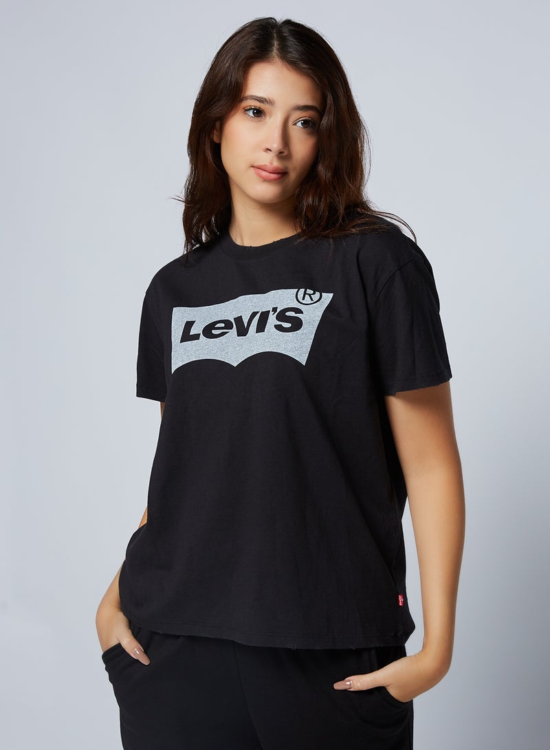 Batwing Logo Tshirt Black - v1636465708/N51298906V_1