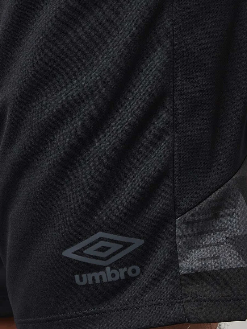 umbro Vier Regular Fit Shorts Black