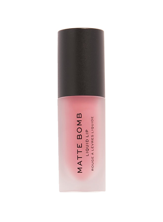 REVOLUTION - Matte Bomb Lipstick Clueless Fuchsia - Image 1