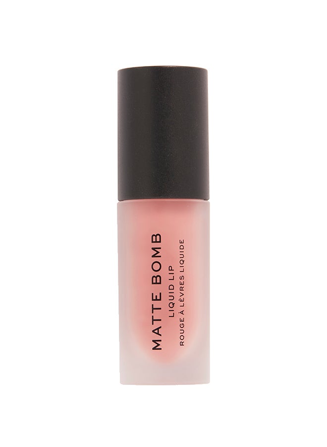 Matte Bomb Lipstick Nude Magnet - v1636541907/N51281891A_1