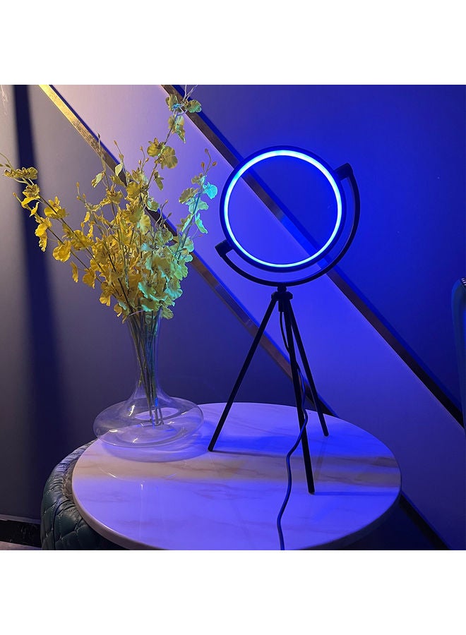 عربست مصباح طاولة ثلاثي القوائم مع حلقة LED RGB وزر تشغيل USB - Image 1