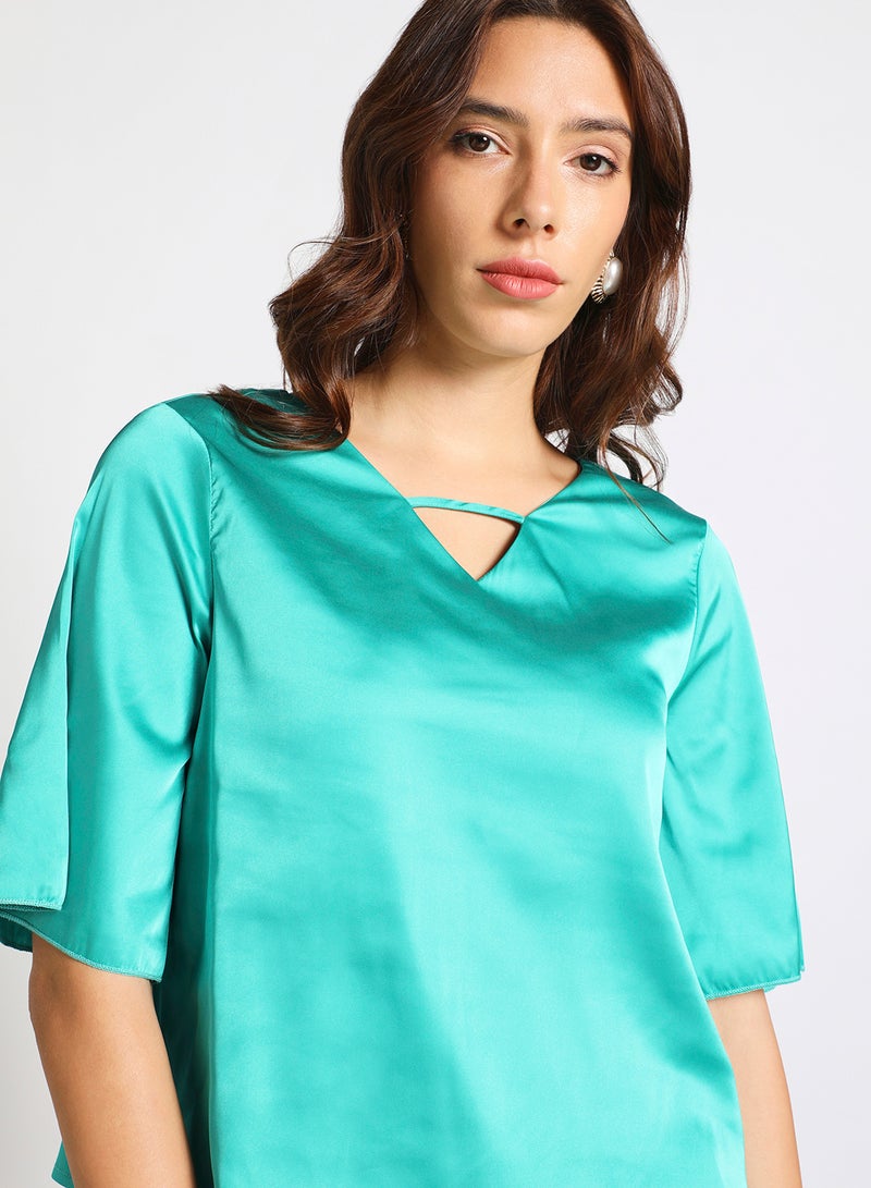 Aila Women's Casual Bell Half Sleeve Polyester Crop Top With V-Neck Electric Blue - Image 4