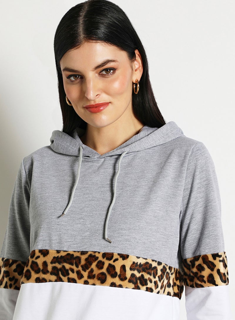 Aila Contrast Color Stylish Hoodie Grey/White  - Image 4