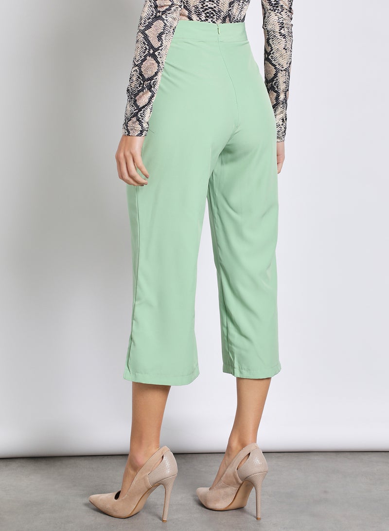 Aila Women'S Casual Solid Cropped Pant Bottle Green  - Image 3