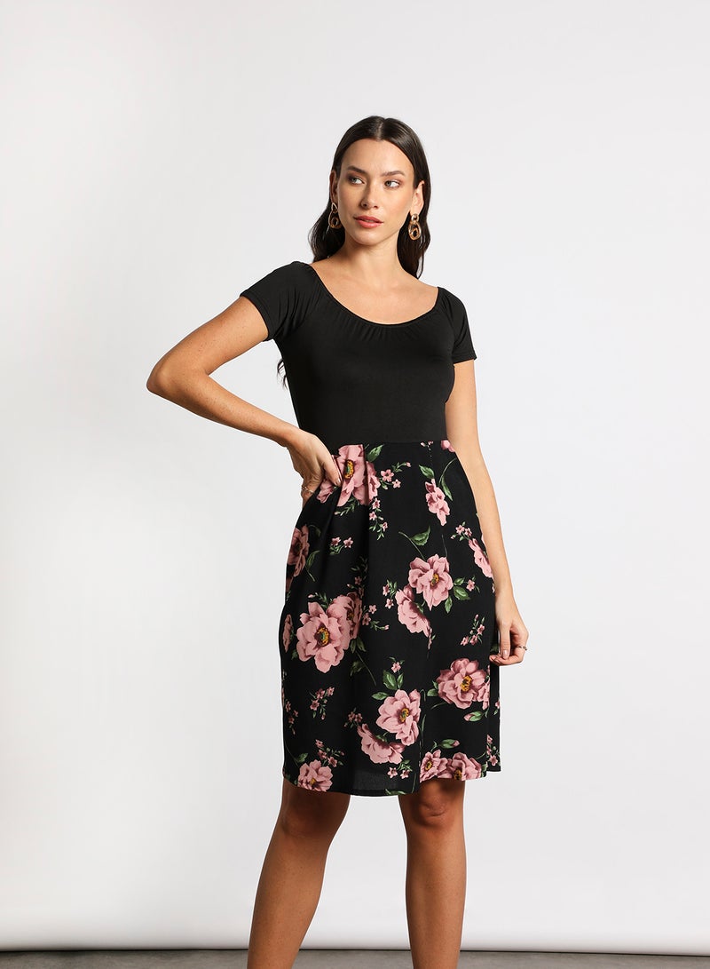 Aila - Casual Floral Printed A Line Flare Midi Dress Multicolour - Image 1