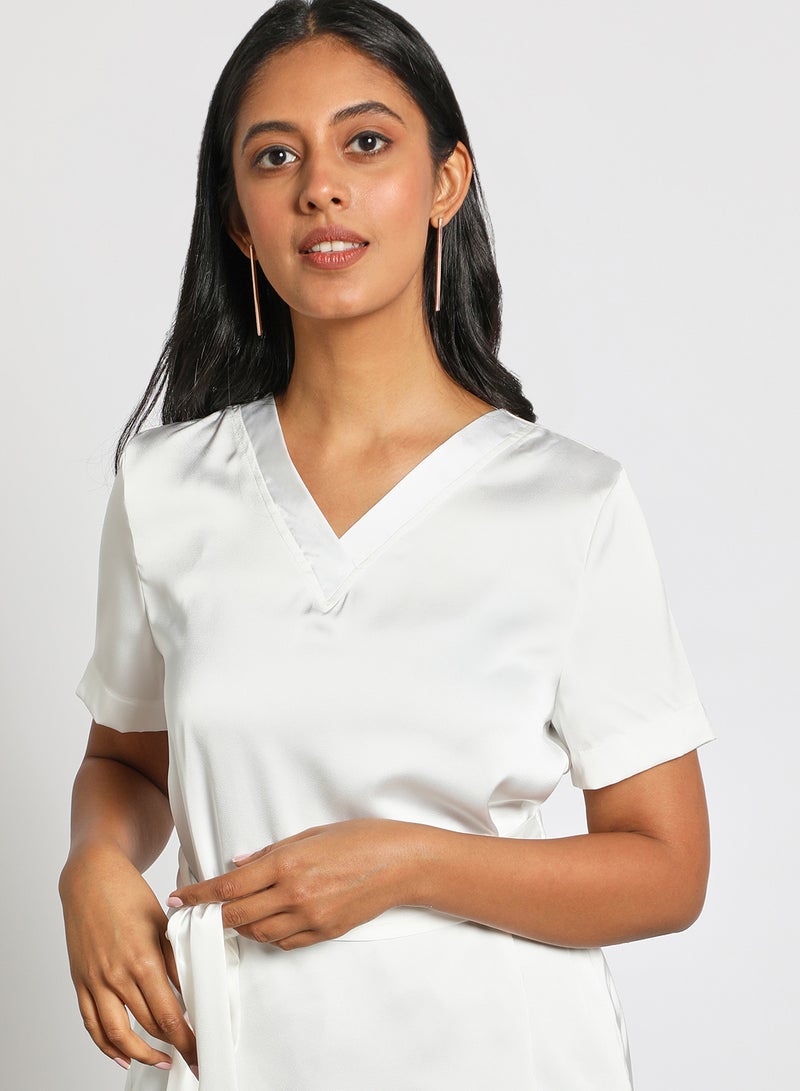 Aila Handkerchief Knot Top White  - Image 4
