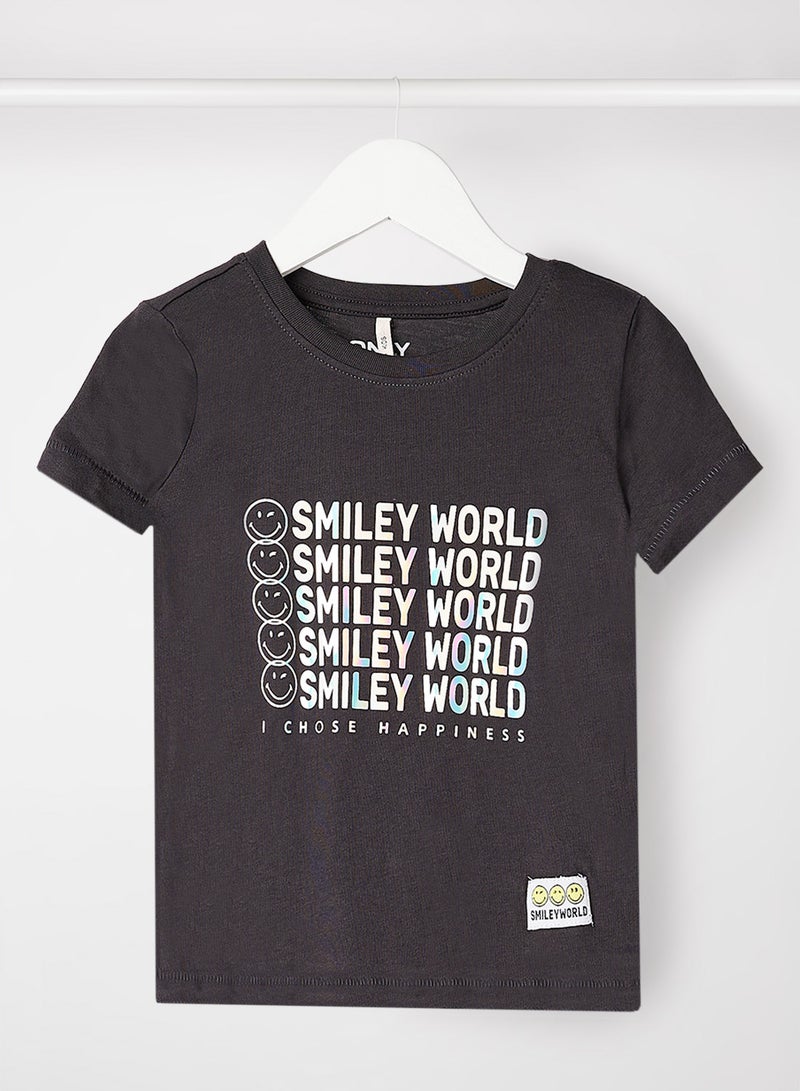 اونلي تيشيرت مزين بعبارة نصية مناسب للأطفال/ المراهقين أسود - Image 1