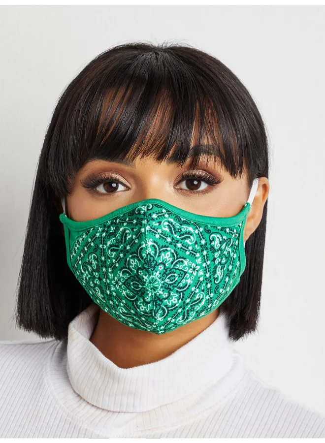 Closet By Styli 2 Pack Of Geo Floral Printed Facemask Red/White/Green