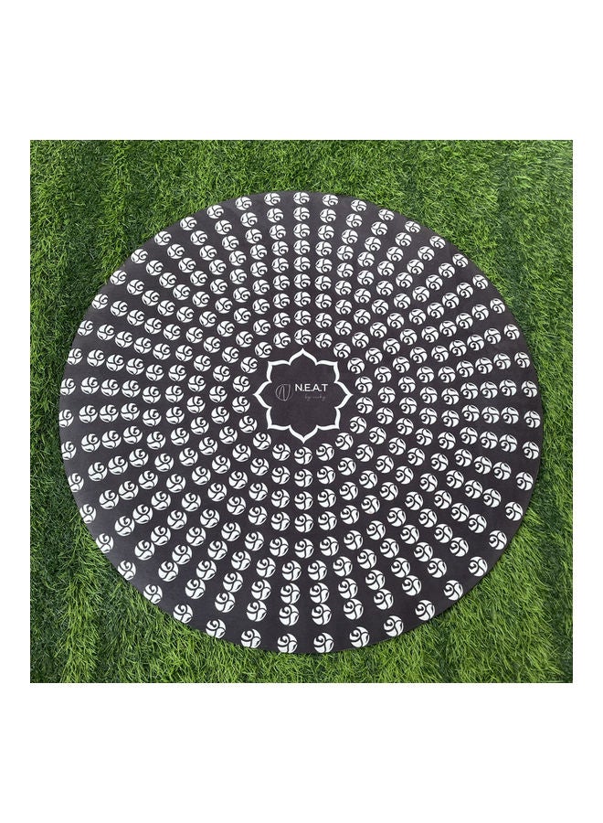 N.E.A.T by nicky Unisex Suede Meditation Mat Retro Boy 70*72cm - Image 3