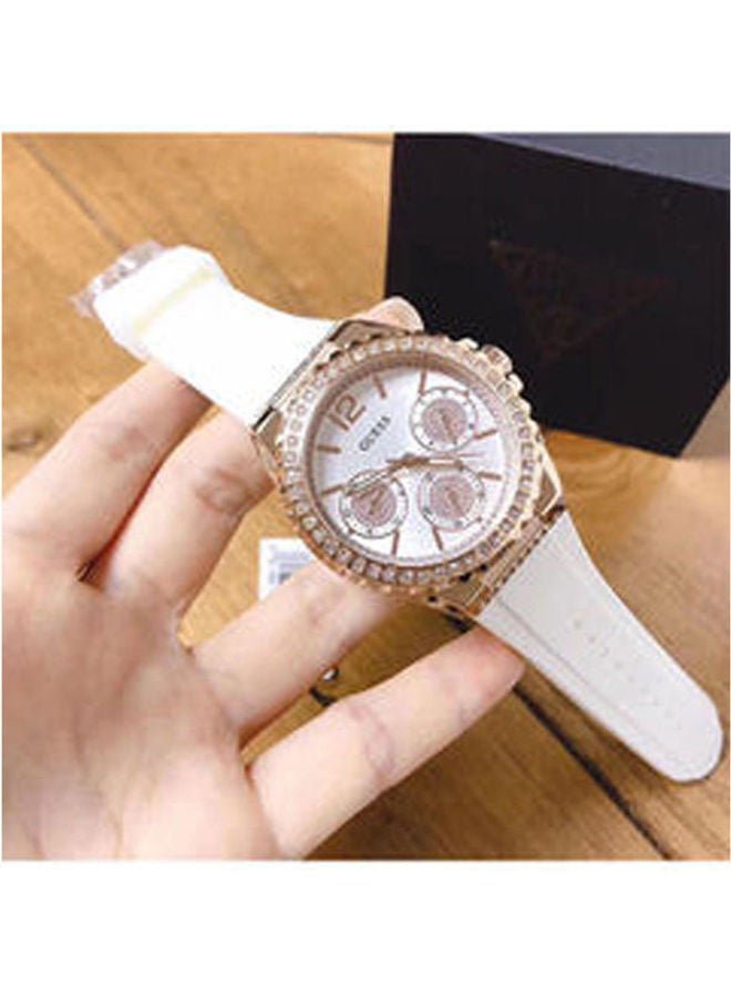 GUESS Women's Rubber Analog Watch W0846L5 With Leather Chronograph Watch 1513282 Set - Image 2