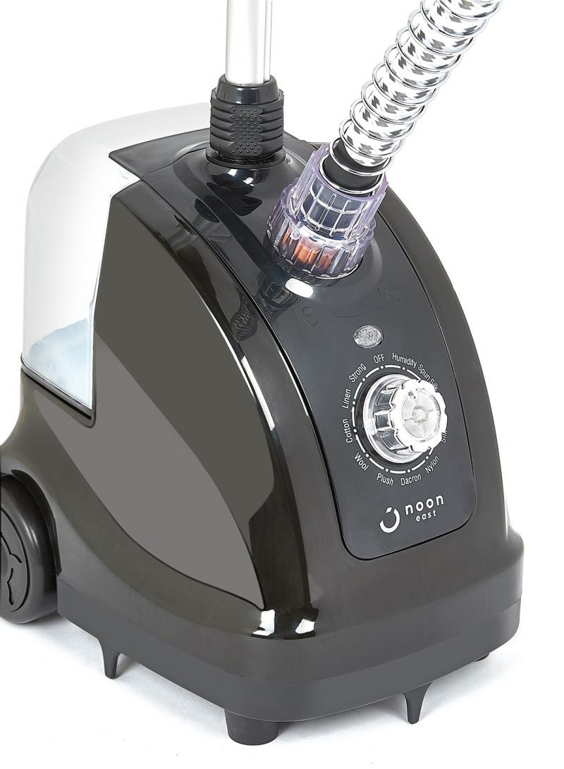 Noon East - Freestanding garment_steamer 1.3 L Garment Streamer 1.3 L 1950 W HY - 288 Black 1950 W Black - Image 1