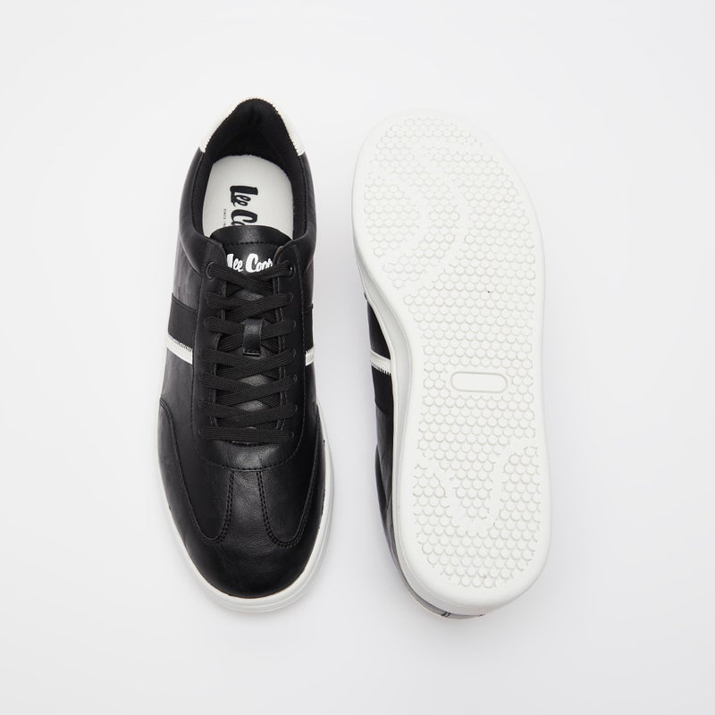 Lee Cooper Men's Solid Low Top Sneakers With Lace-Up Closure Black  - Image 5