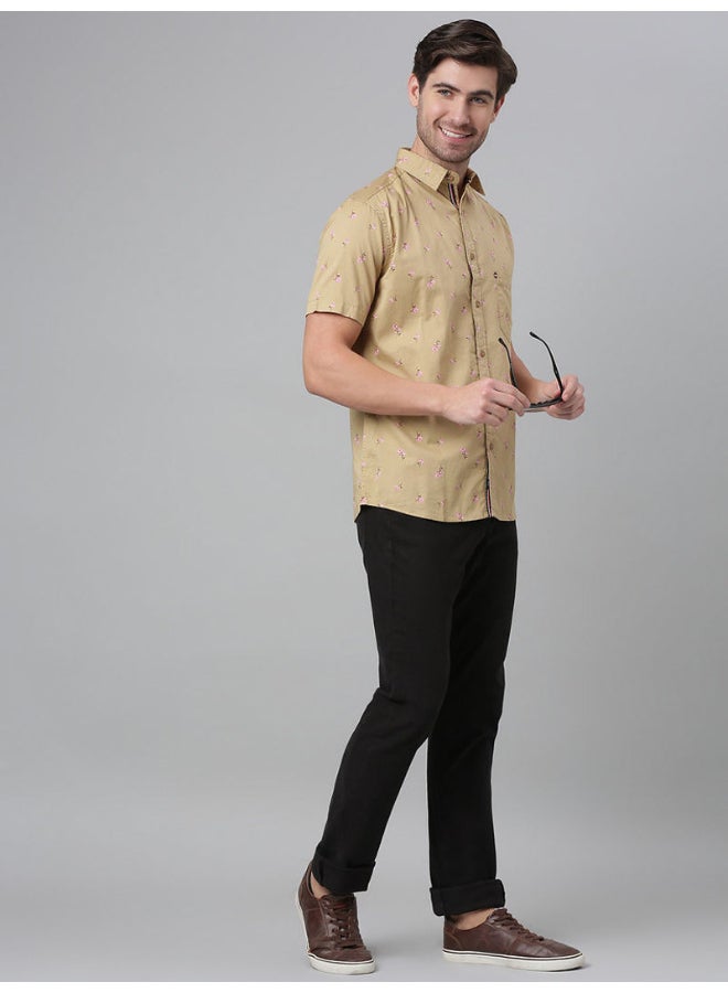 Thomas Scott - All-Over Printed Short Sleeve Shirt Sand - Image 1