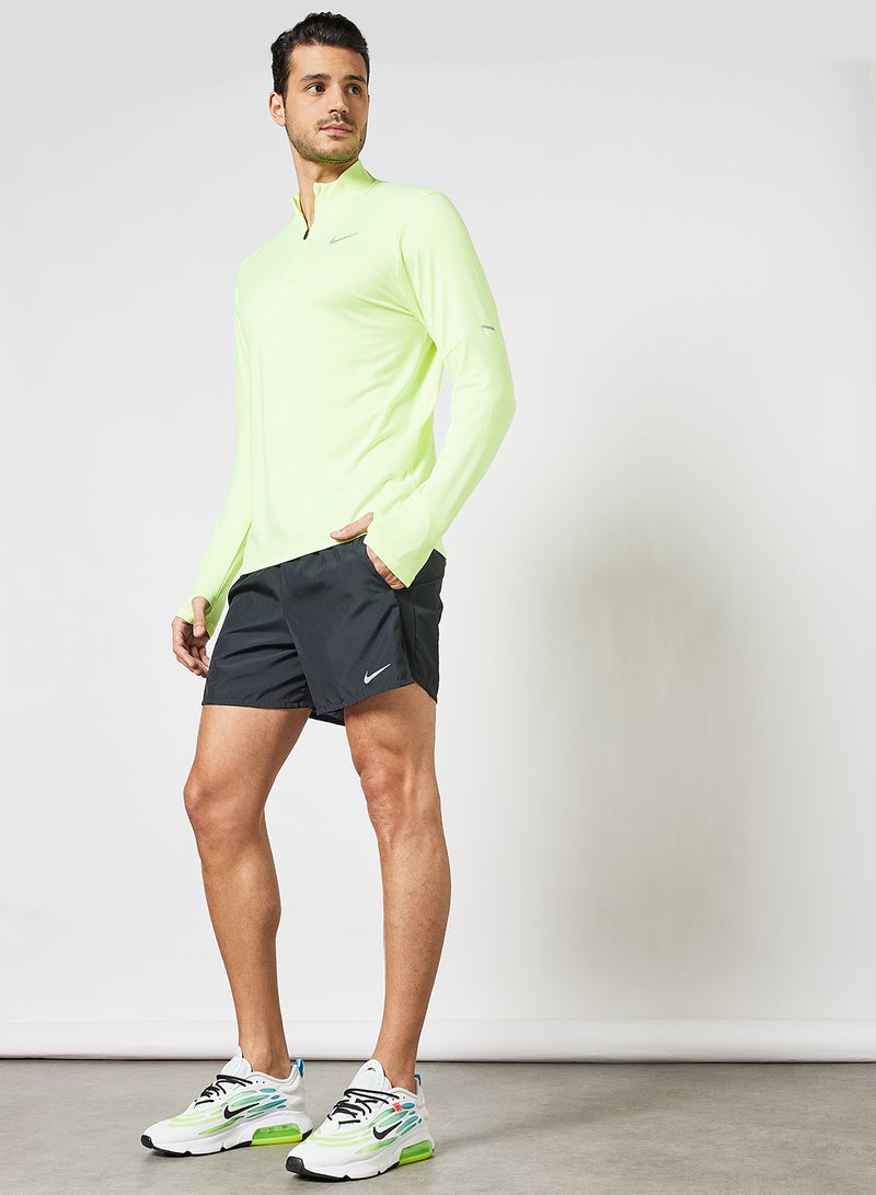 نايكي شورت تشالنجر للركض مبطن أسود - Image 2