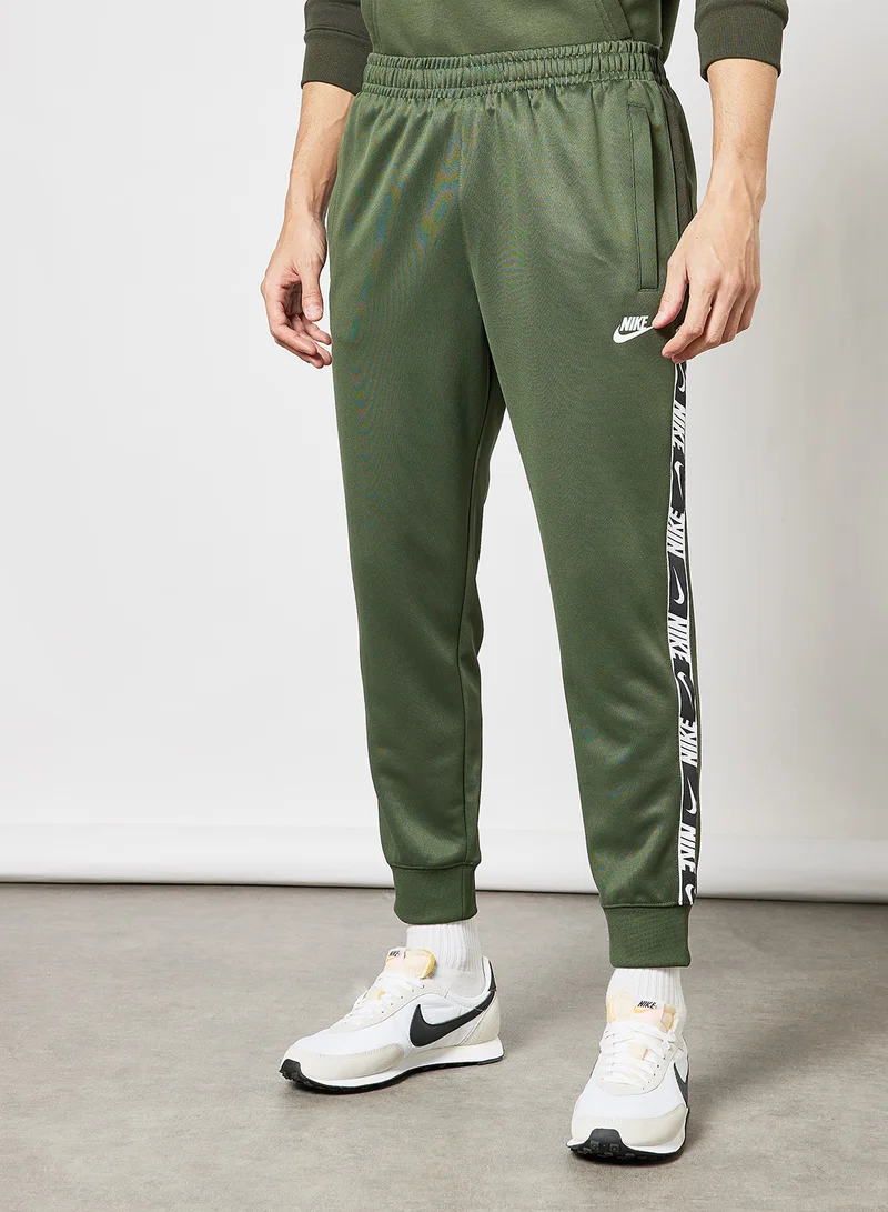 Nike NSW Repeat Logo Joggers