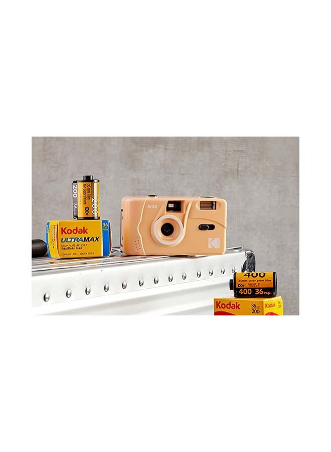 Kodak Reusable  M38 35mm Film Camera, Strong Flash and Heavier for Better Stability, Easy to use, Compatible with 35mm Color Negative or B&W Film (Film and Battery NOT Included) (Beige) - Image 5