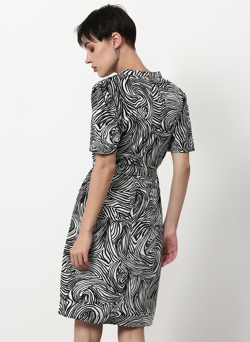 ABOF Regular Fit Casual Dress Multicolour  - Image 2